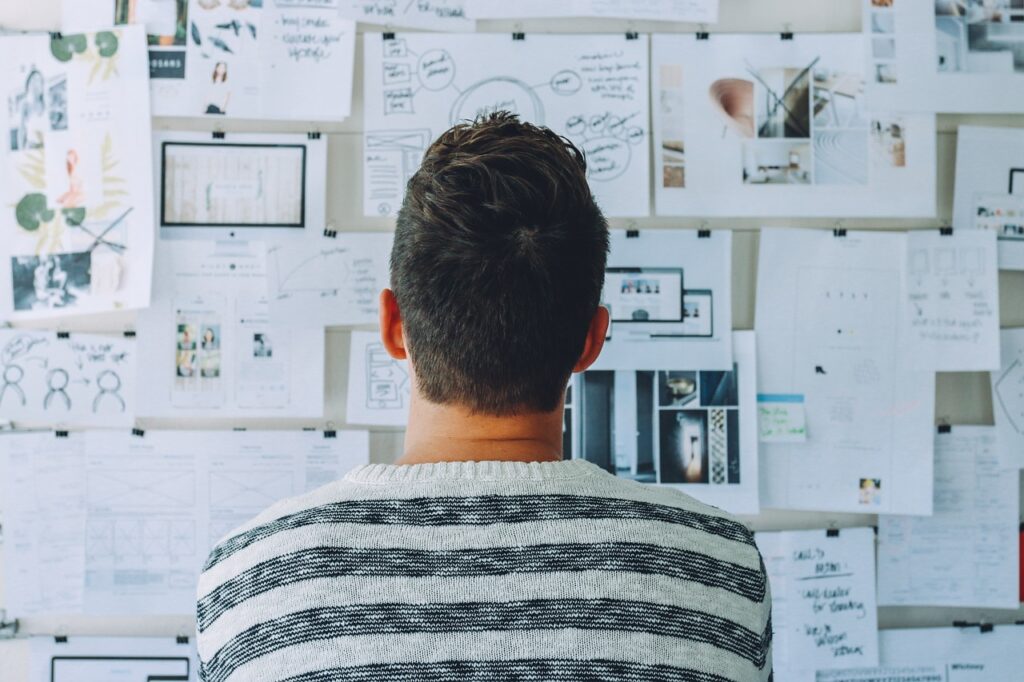 startup, whiteboard, room, indoors, adult, office, business, technology, male, corporate, design, designer, brainstorm, startup, office, business, business, business, business, business, technology, design, designer-3267505.jpg